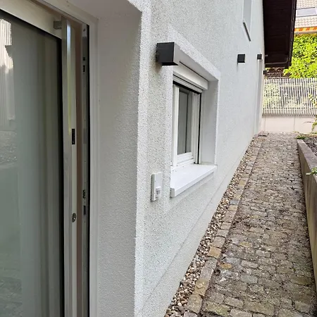 Mit Terrasse In *